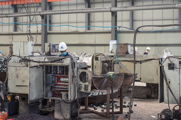 耒阳网架配件-锥头加工车间